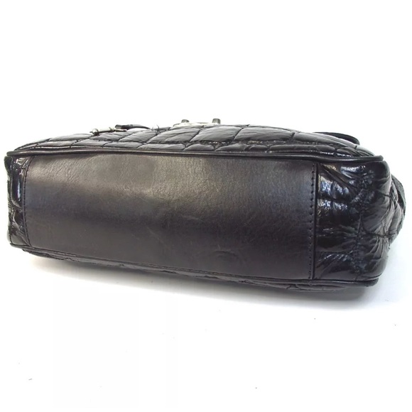 Moschino Classic Black Embossed Leather Chain Shoulder bag - Picture 9 of 11